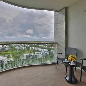 Deluxe Twin Room Balcony Garden View